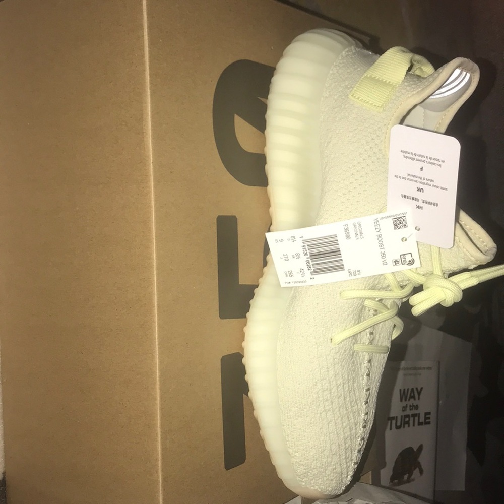 Brand new Yezzy Boost with tags, receipt and box.